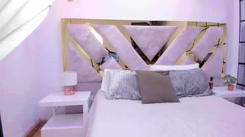 nayara_macherano online show from 12.19.24