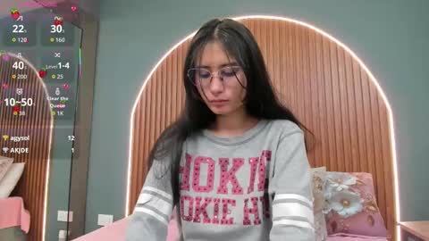 Naye  online show from 10.22.25