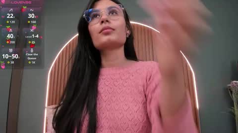 Naye  online show from 11.08.25