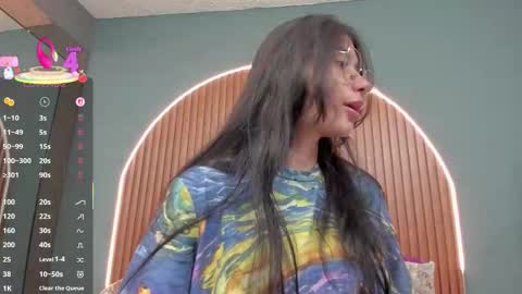 Naye  online show from 01.17.26