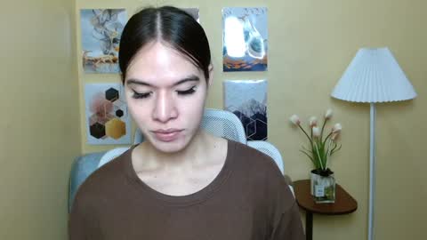 Nayika Huge online show from 01.12.25