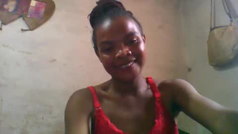 Snapshot of naylah313 chatting on 02.20.26 Nayla online show from 02.20.26