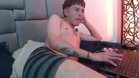 Im Nayton online show from 01.05.26