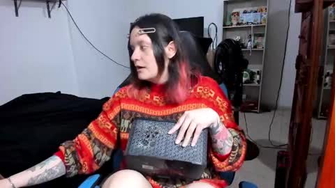 Geek Nicole    im Neeko UwU online show from 05.17.26