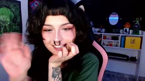 Neena Nyx online show from 07.08.26