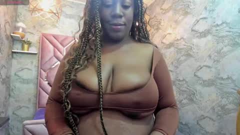Nefer  online show from 09.11.25