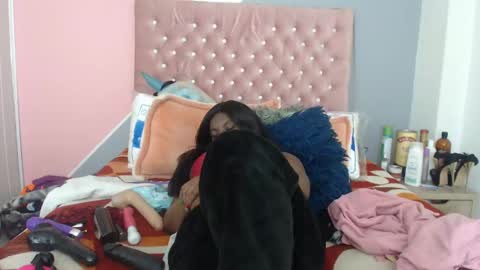 negrabig 38 online show from 02.20.25