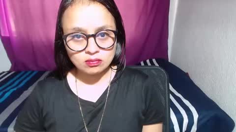 Snapshot of negrita_25 chatting on 09.13.25 Zoe online show from 09.13.25