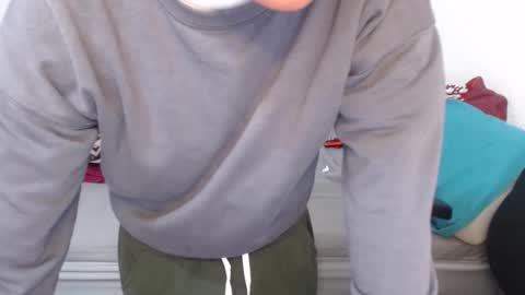 Zoe online show from 10.21.25