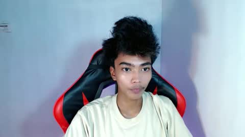 neil_asian69 online show from 11.04.25