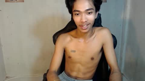 neil_asian69 online show from 04.10.26