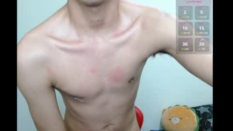 Snapshot of neithanzyn chatting on 10.03.25 Neithanzyn online show from 10.03.25