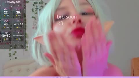 neko_kitsune online show from 12.12.24