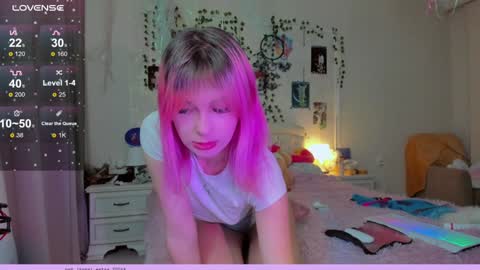 neko_kitsune online show from 12.16.24