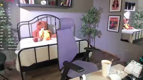 Neko Mochi online show from 07.22.26