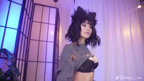 Mely  Birthday party saturday night BYO online show from 11.14.25