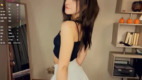 Vicky and Beatrice online show from 02.09.26