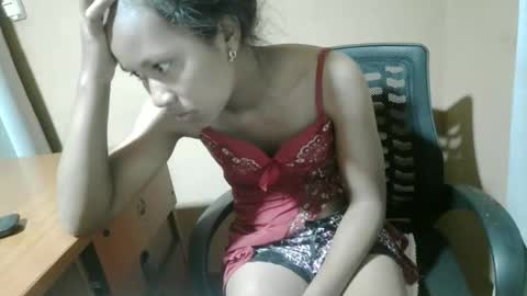 Snapshot of nelia_84 chatting on 04.25.26 nelia_84 online show from 04.25.26