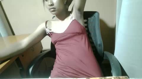 Snapshot of nelia_84 chatting on 04.27.26 nelia_84 online show from 04.27.26