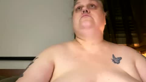 Snapshot of nellatlas chatting on 10.23.25 Nellie Atlas online show from 10.23.25