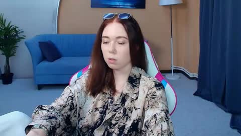 Snapshot of nelliemathers chatting on 05.21.26 Nelli online show from 05.21.26