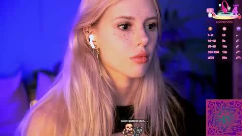 I am Nelly3 online show from 09.20.25