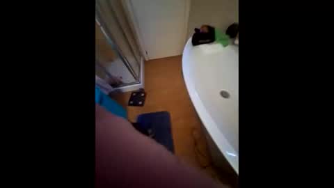 Snapshot of nembo1974 chatting on 10.11.25 boo online show from 10.11.25