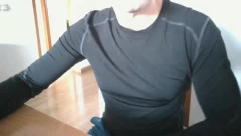 nenistur online show from 02.17.25