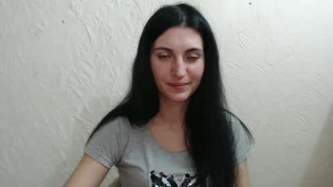 Nensy online show from 12.21.24
