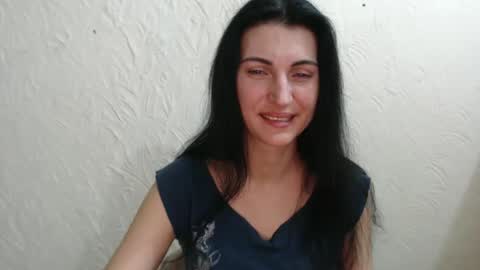 Nensy online show from 02.14.25
