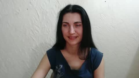 Nensy online show from 02.15.25