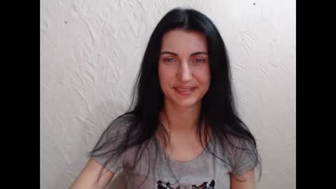 Nensy online show from 02.17.25