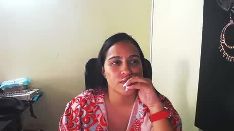 Snapshot of neny445 chatting on 01.23.25 kelly lopez online show from 01.23.25