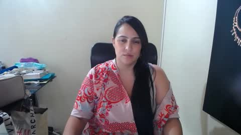 Snapshot of neny445 chatting on 02.28.25 kelly lopez online show from 02.28.25