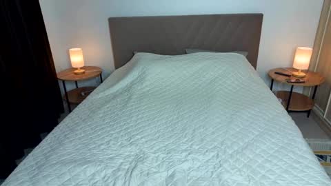 LEO and STACY online show from 11.15.25