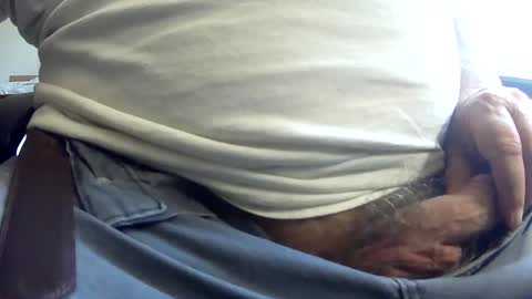 Snapshot of neohiom4f chatting on 09.28.25 neohiom4f online show from 09.28.25