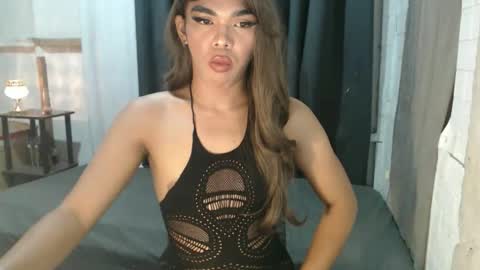 neomi online show from 10.03.25