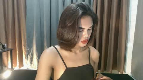 neomi online show from 02.09.26