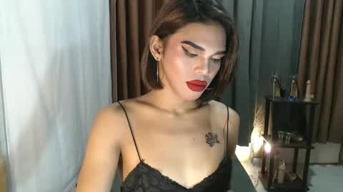 neomi online show from 02.21.26