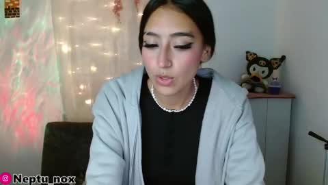 Snapshot of neptu_noxx chatting on 01.21.25 Neptu noxx online show from 01.21.25