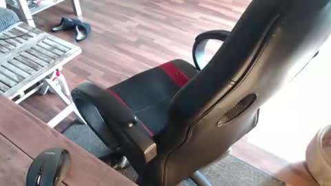 Snapshot of neptun1965 chatting on 04.16.26 neptun1965 online show from 04.16.26