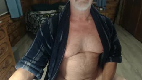 neptune2002 online show from 04.30.26