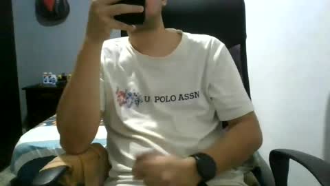 Snapshot of nerdxxx94 chatting on 06.24.26 MrBull online show from 06.24.26