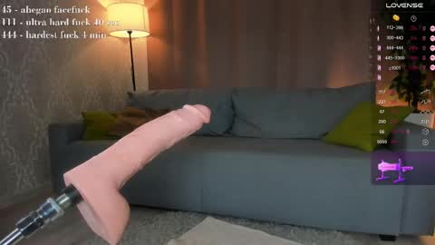 Lina Liza Emily and Grace online show from 02.13.25