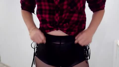 Crystal New online show from 11.28.25