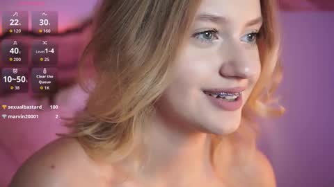 Snapshot of nerissa_xo chatting on 10.18.25 Nerissa online show from 10.18.25