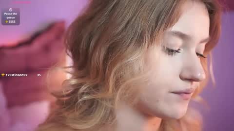 Snapshot of nerissa_xo chatting on 10.24.25 Nerissa online show from 10.24.25