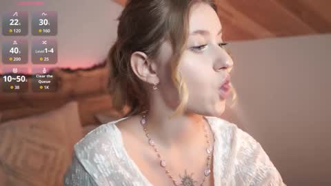 Snapshot of nerissa_xo chatting on 10.25.25 Nerissa online show from 10.25.25