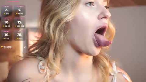 Snapshot of nerissa_xo chatting on 10.28.25 Nerissa online show from 10.28.25