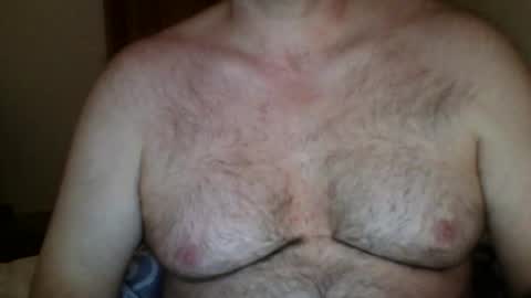 Snapshot of neroman37 chatting on 10.10.25 neroman37 online show from 10.10.25